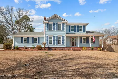 510 University Dr, Jacksonville, NC 28546