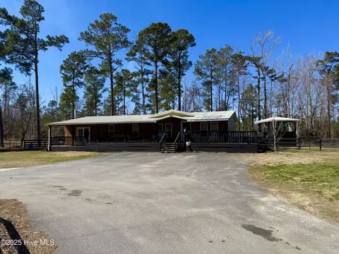 201 Deacon J W Griffin Blvd NW, Ash, NC 28420