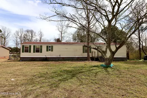 117 Windward Dr, Rocky Point, NC 28457