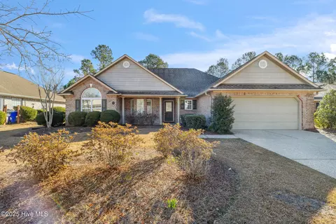 804 Baltimore Ct, Winnabow, NC 28479