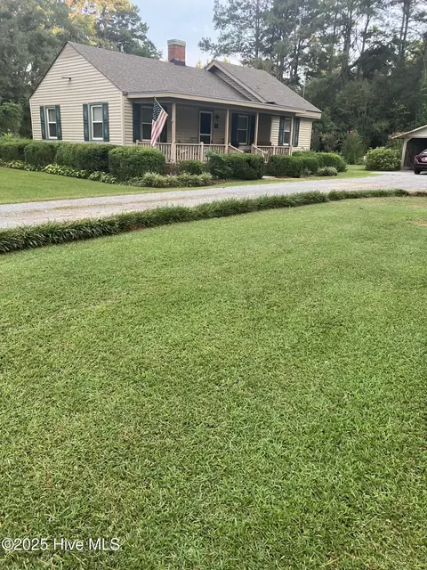 235 Raccoon Rd, Willard, NC 28478