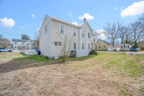 145 E Gale St, Edenton, NC 27932 photo 27