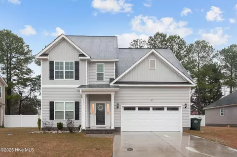 2501 Rhinestone Dr, Winterville, NC 28590