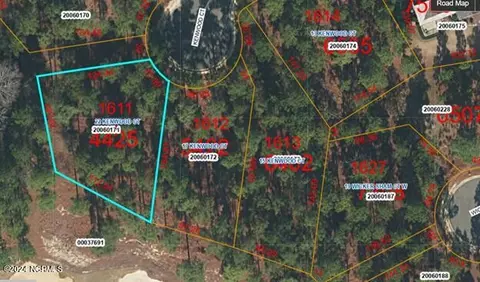 22 Kenwood Ct, Pinehurst, NC 28374