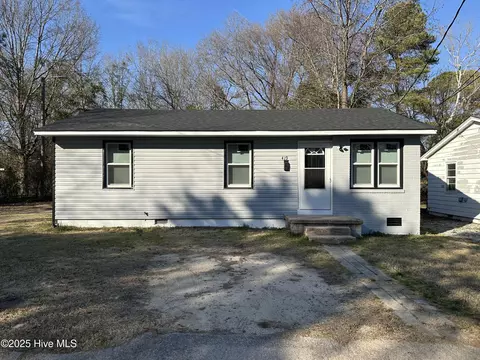 419 Fussell St, Goldsboro, NC 27530