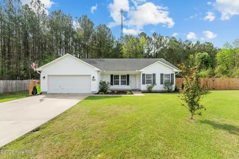226 Bear Trl, New Bern, NC 28562