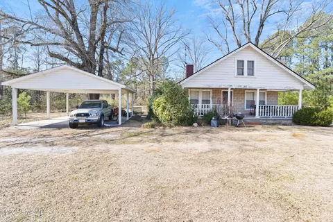 277 Old Woods Rd, Rockingham, NC 28379
