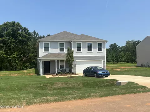 7542 Tanager Dr, Snow Camp, NC 27349