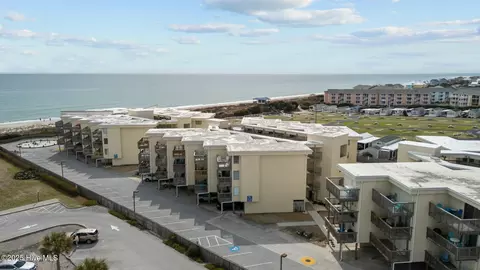 9100 Reed Dr #2101, Emerald Isle, NC 28594