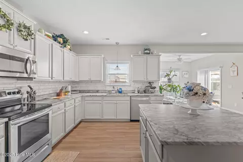 Kitchen - 104 Pine Lakes Dr, Maple Hill, NC 28454 photo 3 of 6