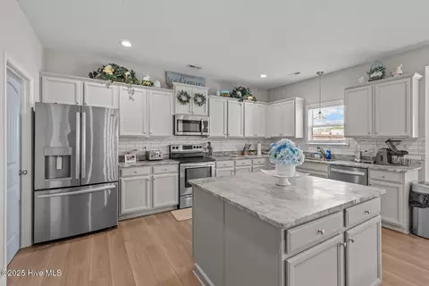Kitchen - 104 Pine Lakes Dr, Maple Hill, NC 28454 photo 2 of 6