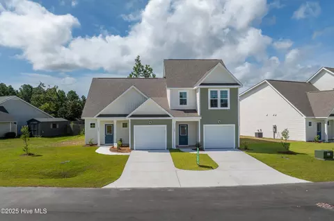 205 Sandpiper Pl, Holly Ridge, NC 28445