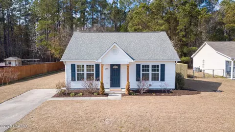247 River Birch Ridge Ct SE, Belville, NC 28451