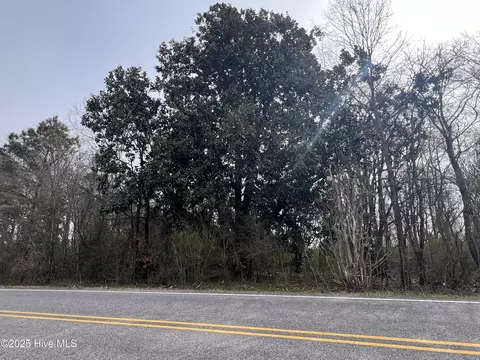 3 Fishing Creek Rd, Tarboro, NC 27886