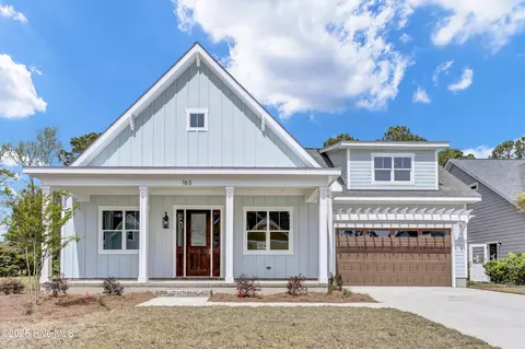 163 Twining Rose Ln, Holly Ridge, NC 28445