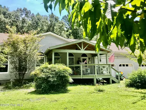 62 Point Of View Dr, Merritt, NC 28556