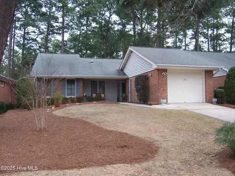 335 Pinehurst Trace Dr, Pinehurst, NC 28374