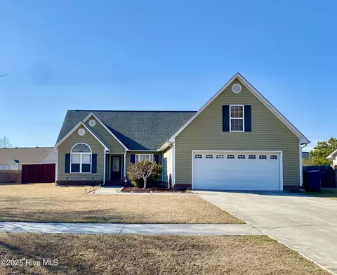 157 Macdonald Blvd, Havelock, NC 28532