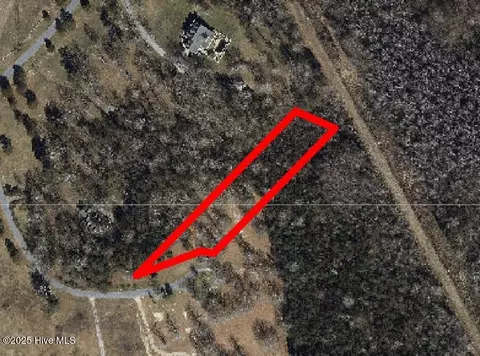 127 Mallard Cove Rd, Edenton, NC 27932