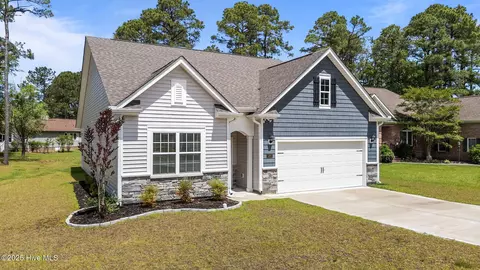1507 Caracara Dr, New Bern, NC 28560