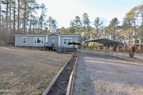 151 Grant Road Ext, Vass, NC 28394 photo 3