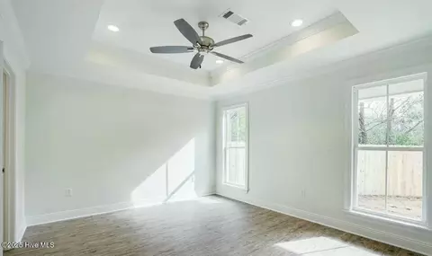 136 Holly Tree Lane Ln, Hampstead, NC 28443 photo 7