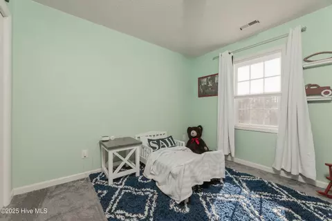 Bedroom - 109 Spain Dr, Hubert, NC 28539 photo 6 of 10