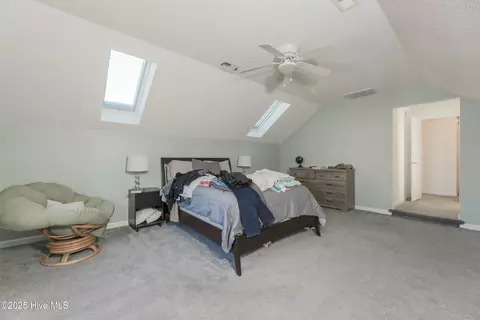Bedroom - 109 Spain Dr, Hubert, NC 28539 photo 3 of 10