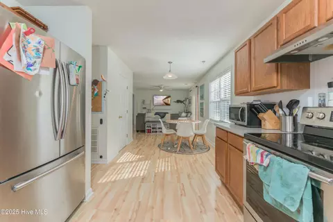Kitchen - 109 Spain Dr, Hubert, NC 28539 photo 3 of 3