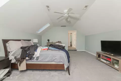 Bedroom - 109 Spain Dr, Hubert, NC 28539 photo 4 of 10