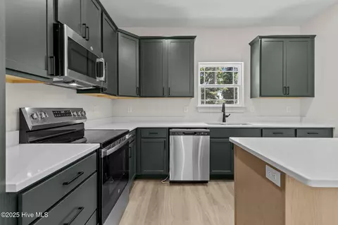 106 Howard St, Camden, NC 27921