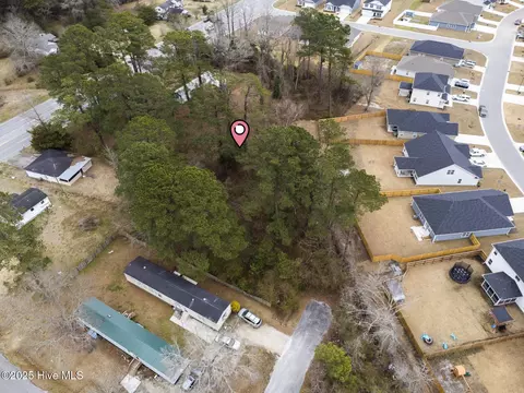 111 Bostic Rd, Richlands, NC 28574