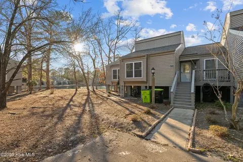 7211 Windward Dr, New Bern, NC 28560