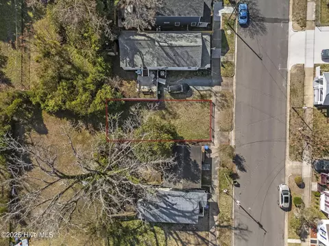 824 Hanover St, Wilmington, NC 28401