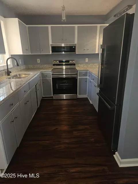 402 Main St, Speed, NC 27881 photo 14