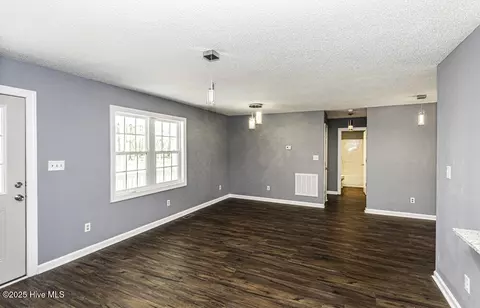 402 Main St, Speed, NC 27881 photo 19