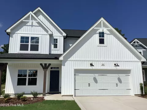219 Rough Ridge Trl #15, Aberdeen, NC 28315