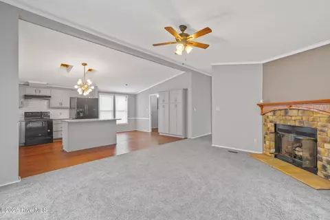 151 Charles St, Hamlet, NC 28345 photo 17