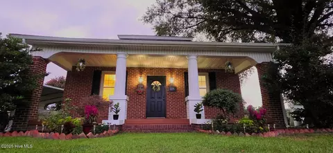 225 N Church St, Conway, NC 27820