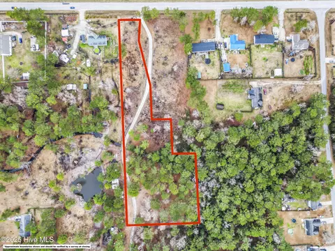 5907 Burgaw Hwy, Maple Hill, NC 28454