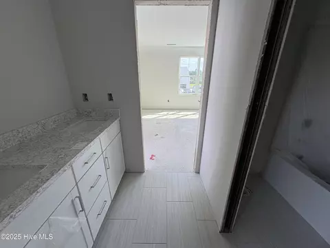 Bath - 344 Bluebird Ln, Hampstead, NC 28443 photo 1 of 4