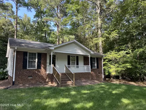 5625 Alta Vista Ct, Raleigh, NC 27610