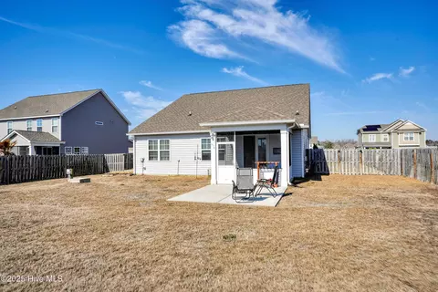 45 Rochester St, Hampstead, NC 28443 photo 32