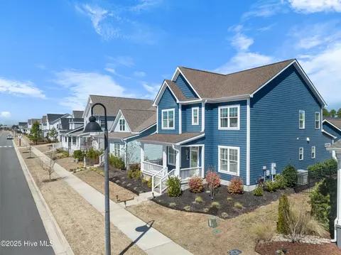 657 Edgerton Dr, Wilmington, NC 28412