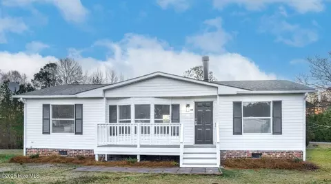 110 Hickory Dr, Spring Hope, NC 27882 photo 2