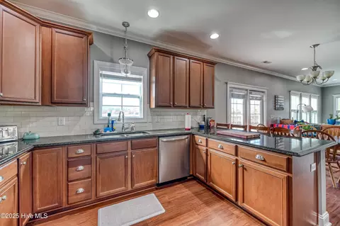 148 E Bailey Ln, Hampstead, NC 28443 photo 5