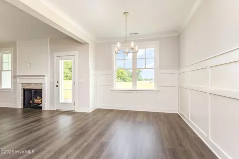 71 Royal Ave, Selma, NC 27576 photo 8