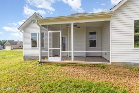 71 Royal Ave, Selma, NC 27576 photo 30