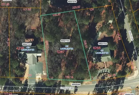 405 Longleaf Dr, West End, NC 27376