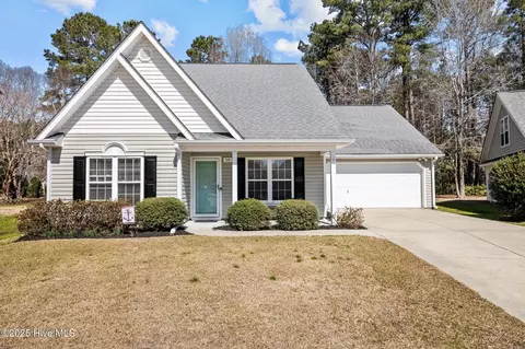 110 Valais Ct, New Bern, NC 28562